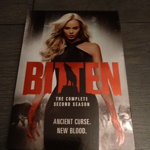 BITTEN THE COMPLETE SECOND SEASON 3 DVD SET